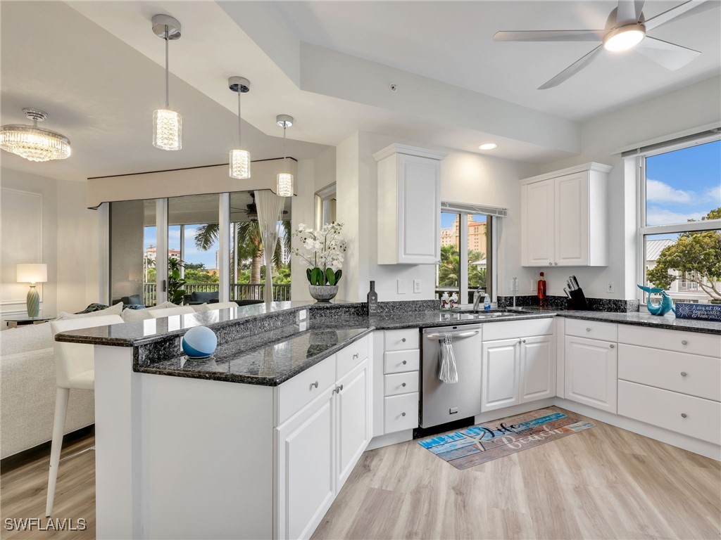 400 Flagship Drive #302 Naples FL 34108 225043494 image11