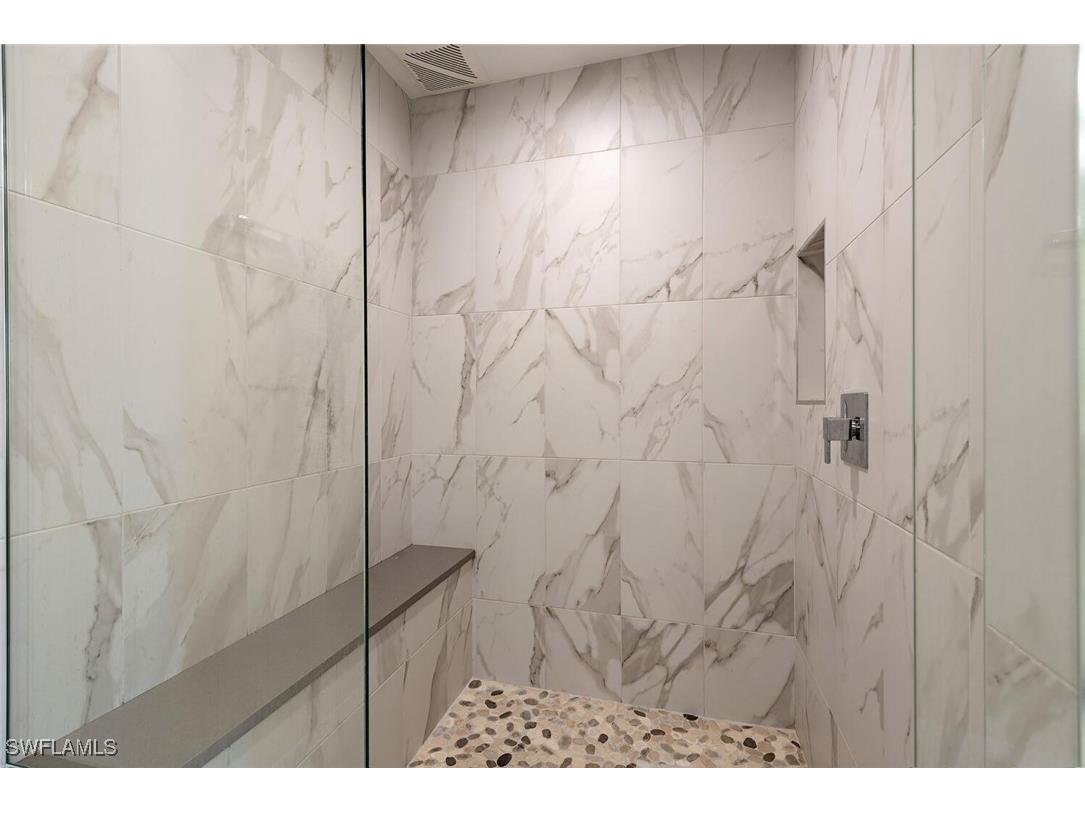 400 Flagship Drive #1002 Naples FL 34108 225054597 image11