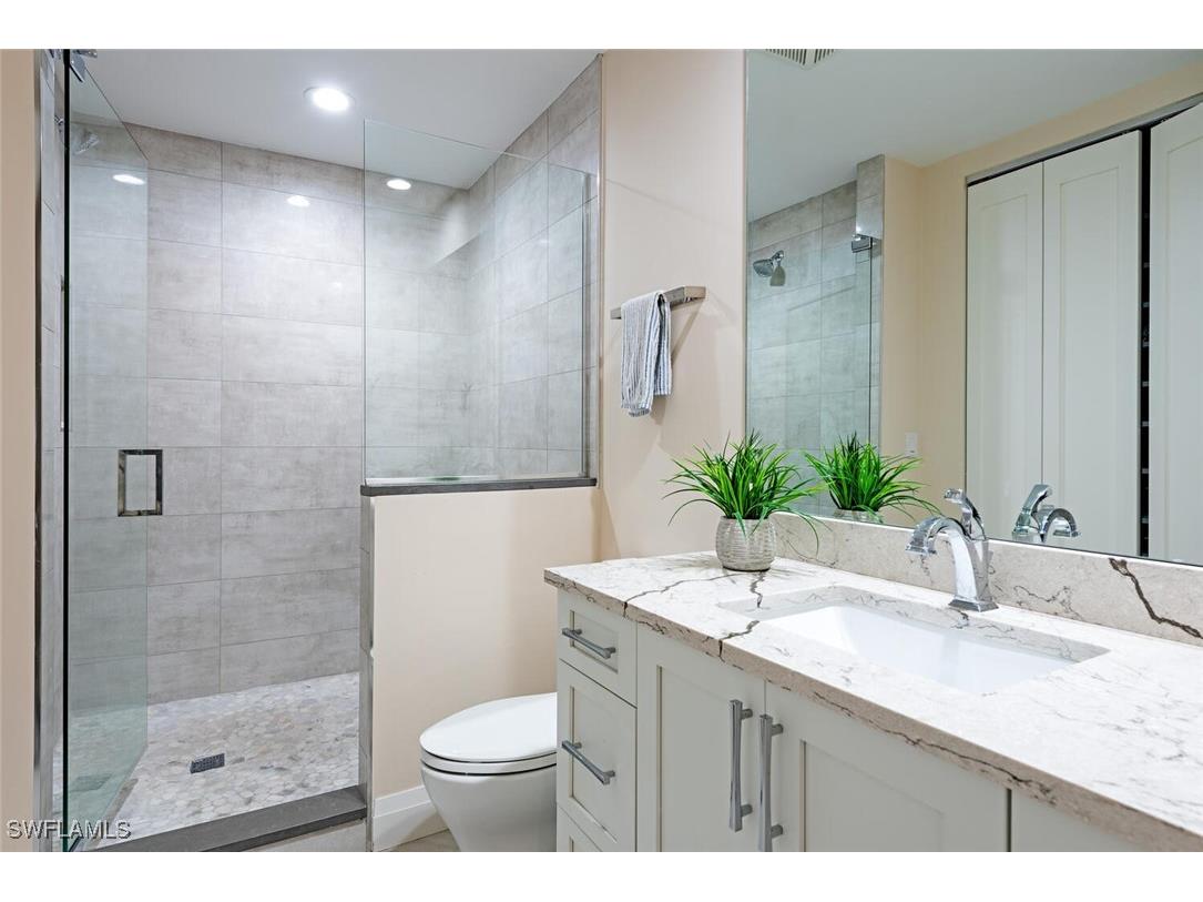 400 Flagship Drive #1002 Naples FL 34108 225054597 image13