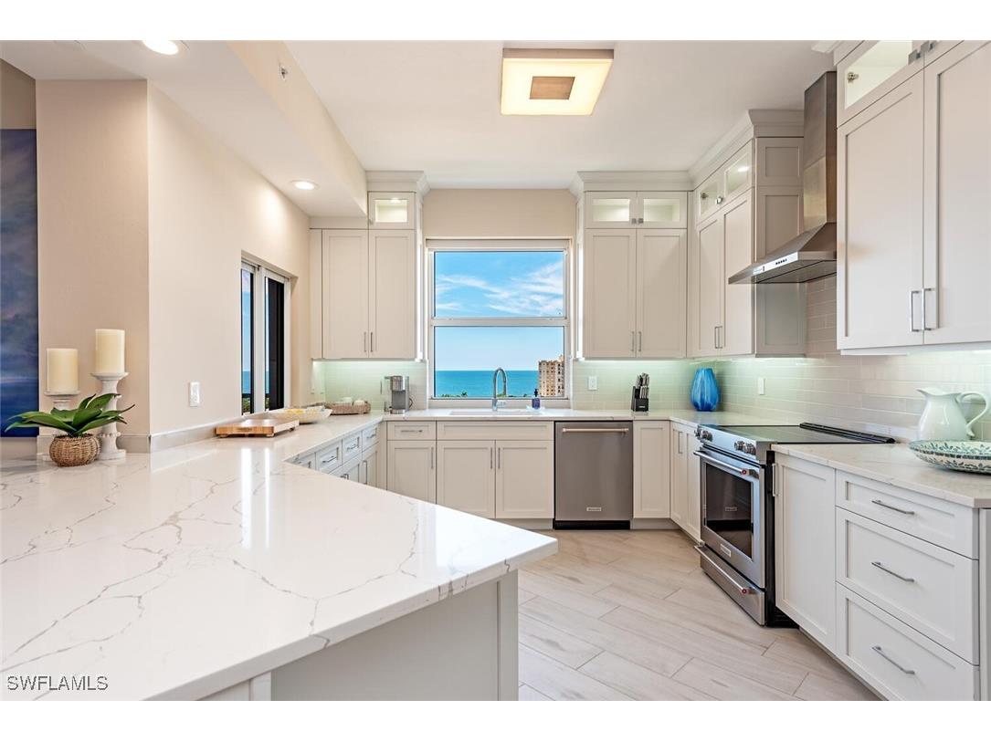 400 Flagship Drive #1002 Naples FL 34108 225054597 image6