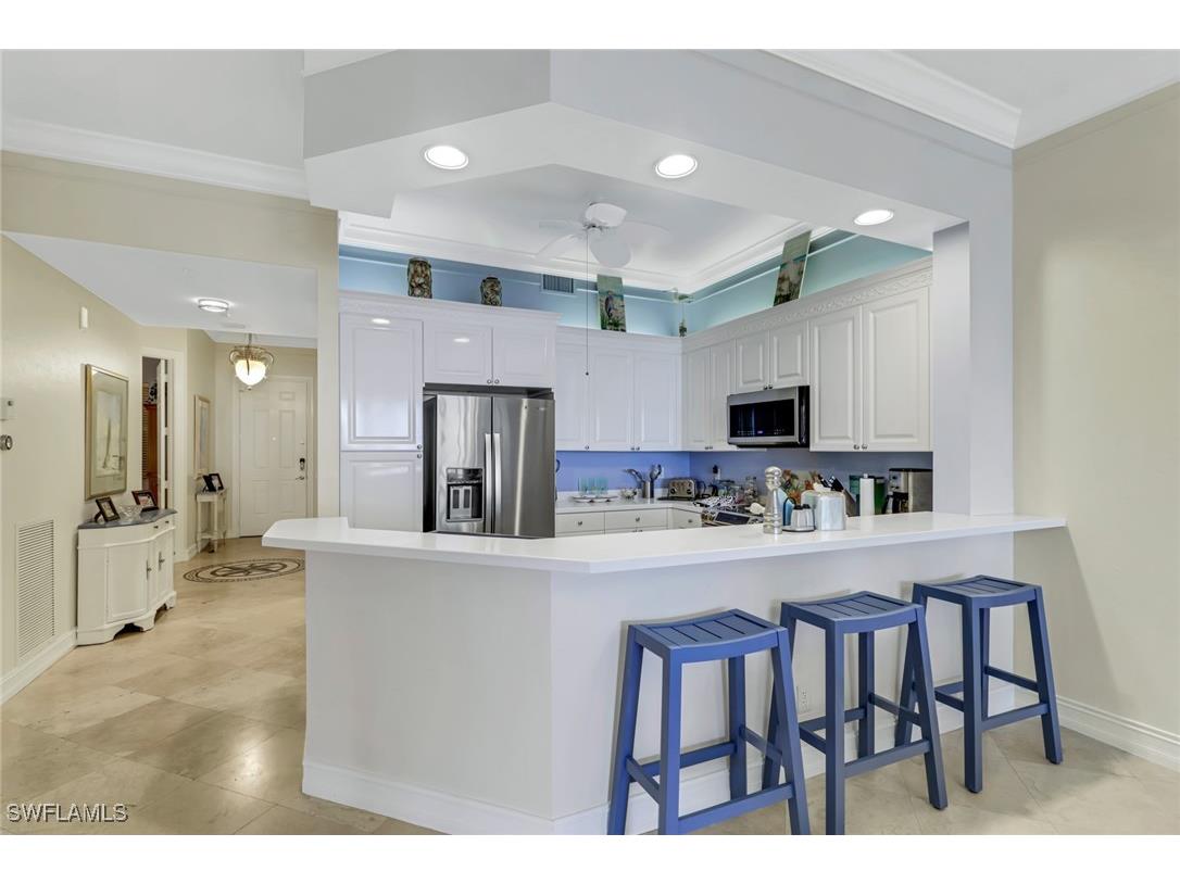 400 Flagship Drive #1206 PENTHOUSE Naples FL 34108 225077469 image3