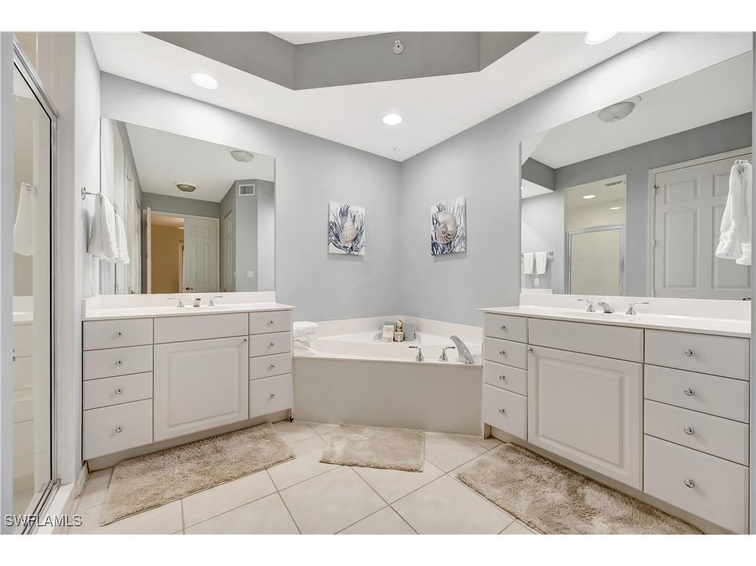 400 Flagship Drive #403 Naples FL 34108 225073692 image10