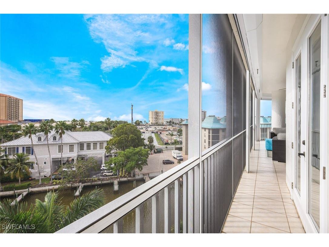 400 Flagship Drive #602 Naples FL 34108 225047266 image1