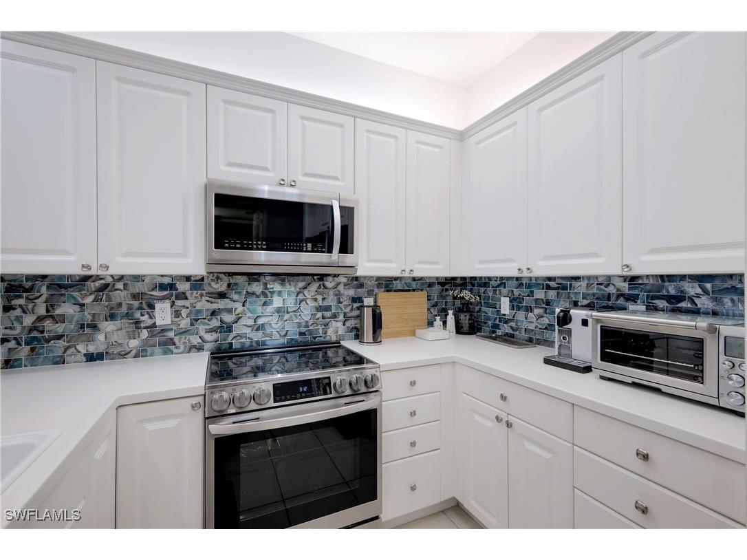 400 Flagship Drive #705 Naples FL 34108 225054596 image4