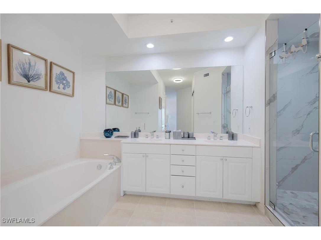 400 Flagship Drive #705 Naples FL 34108 225054596 image8