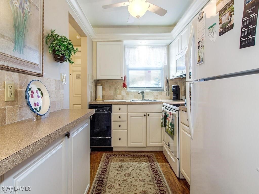 400 Forest Lakes Boulevard #204 Naples FL 34105 225068097 image2