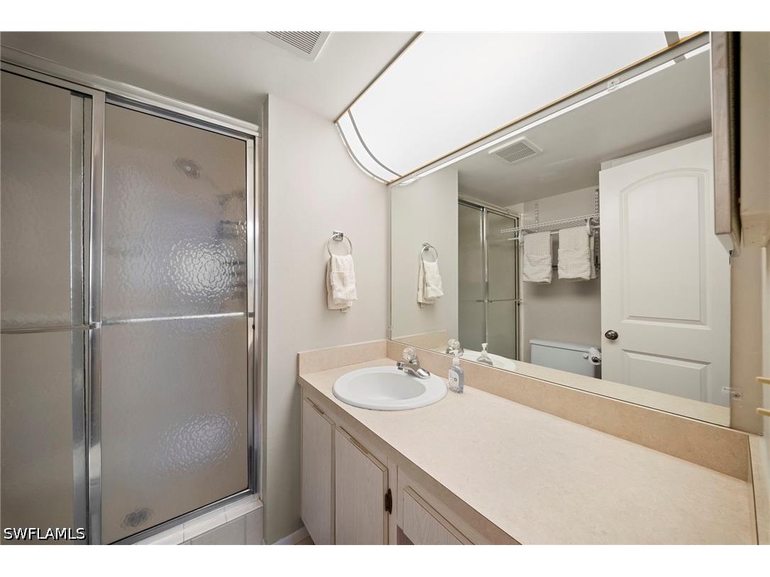 400 Forest Lakes Boulevard #204 Naples FL 34105 226015653 image17