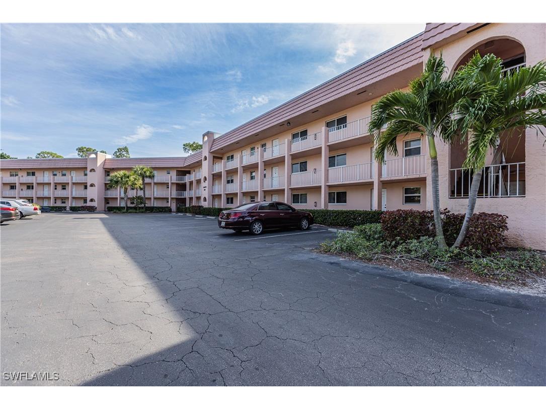 400 Forest Lakes Boulevard #210 Naples FL 34105 225082866 image25