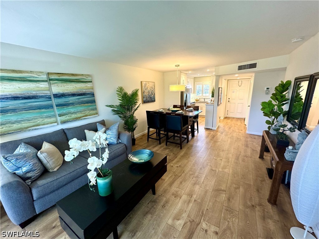 400 Forest Lakes Boulevard #301 Naples FL 34105 226017268 image4