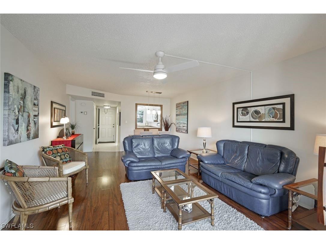 400 Forest Lakes Boulevard #304 Naples FL 34105 224019973 image1