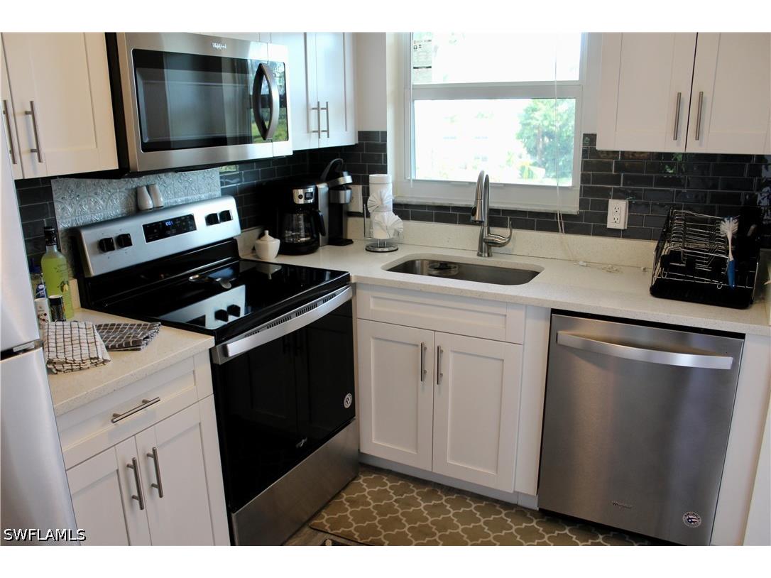 400 Forest Lakes Boulevard #309 Naples FL 34105 226021063 image5