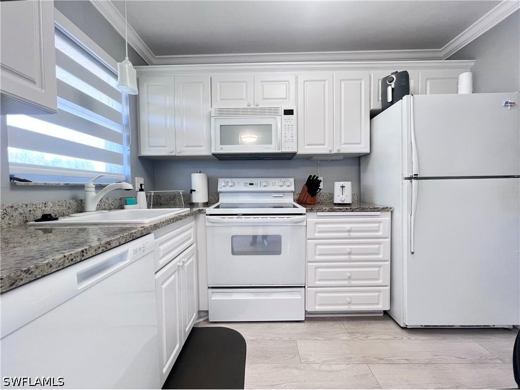 400 Forest Lakes Boulevard #310 Naples FL 34105 226019989 image8