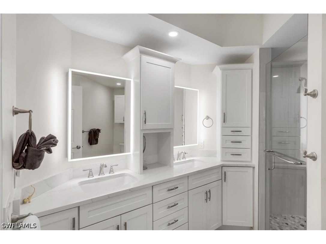 400 L Ambiance Circle #104 Naples FL 34108 226012446 image15
