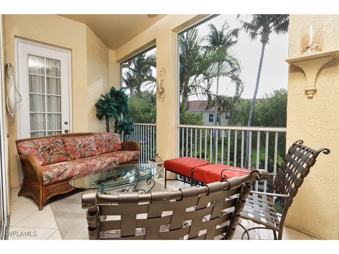 400 L Ambiance Circle #206 Naples FL 34108 225078602 image3