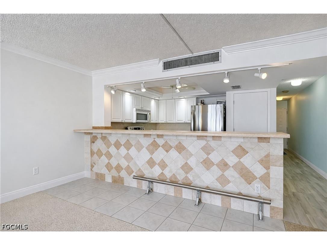 400 Lenell Road #107 Fort Myers Beach FL 33931 2026008119 image8
