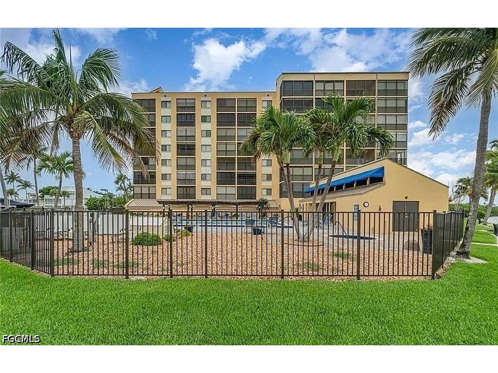 400 Lenell Road #207 Fort Myers Beach FL 33931 2026017408 image22