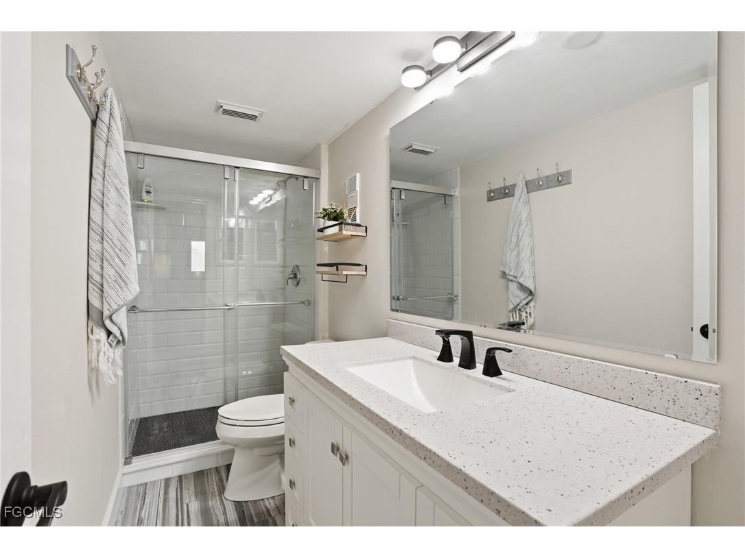 400 Lenell Road #706 Fort Myers Beach FL 33931 2025020829 image24