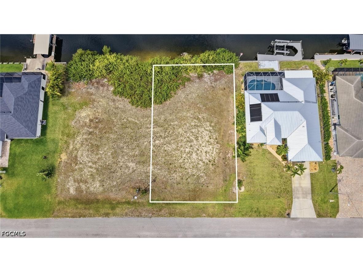 400 NW 32nd Place Cape Coral FL 33993 2026015421 image1