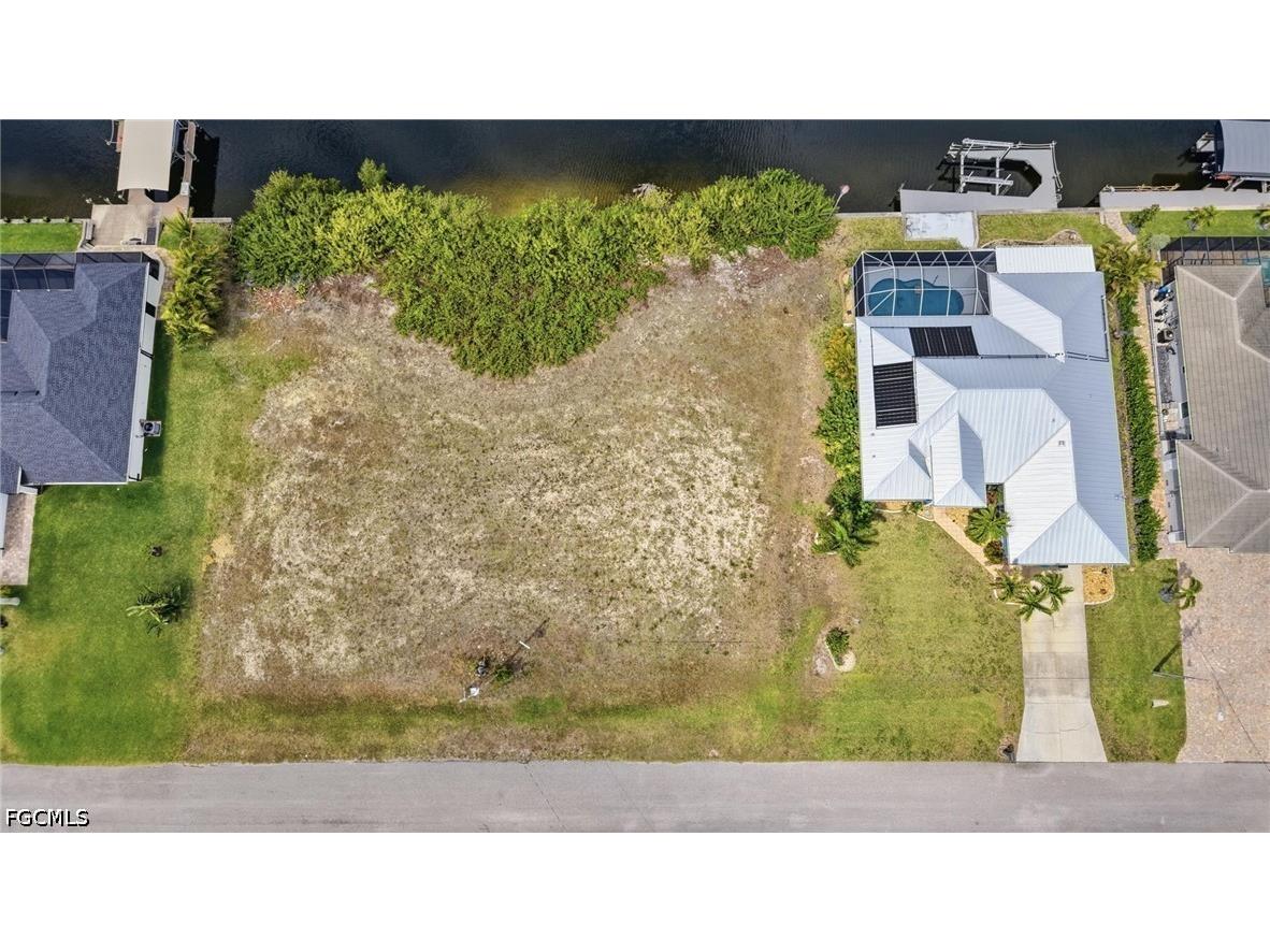 400 NW 32nd Place Cape Coral FL 33993 2026015421 image14