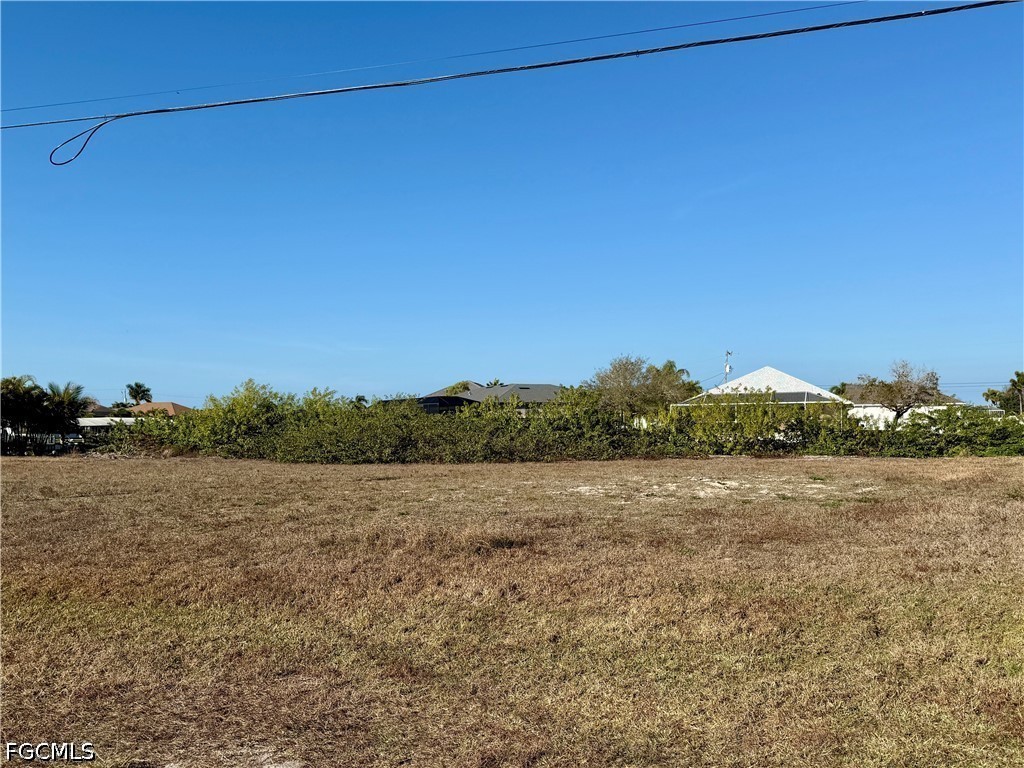 400 NW 32nd Place Cape Coral FL 33993 2026015421 image4