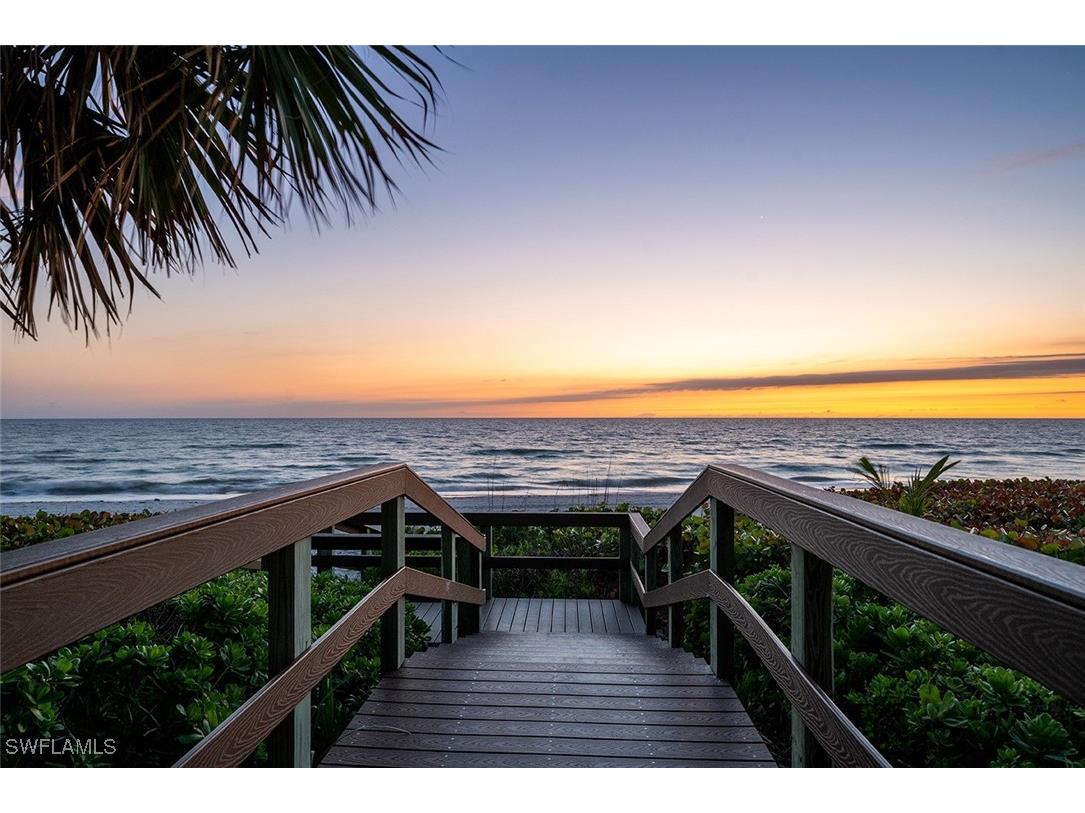400 Park Shore Drive #102 Naples FL 34103 225081626 image20