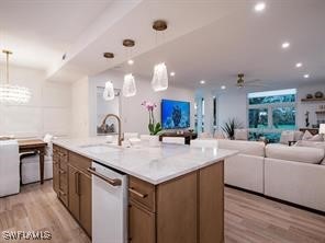 400 Park Shore Drive #102 Naples FL 34103 225081626 image5