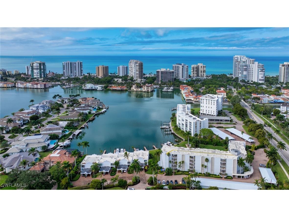 400 Park Shore Drive #302 Naples FL 34103 225083821 image1