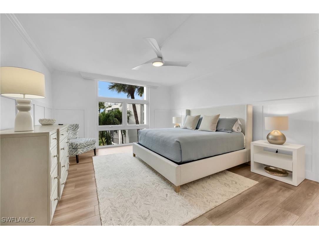 400 Park Shore Drive #302 Naples FL 34103 225083821 image13