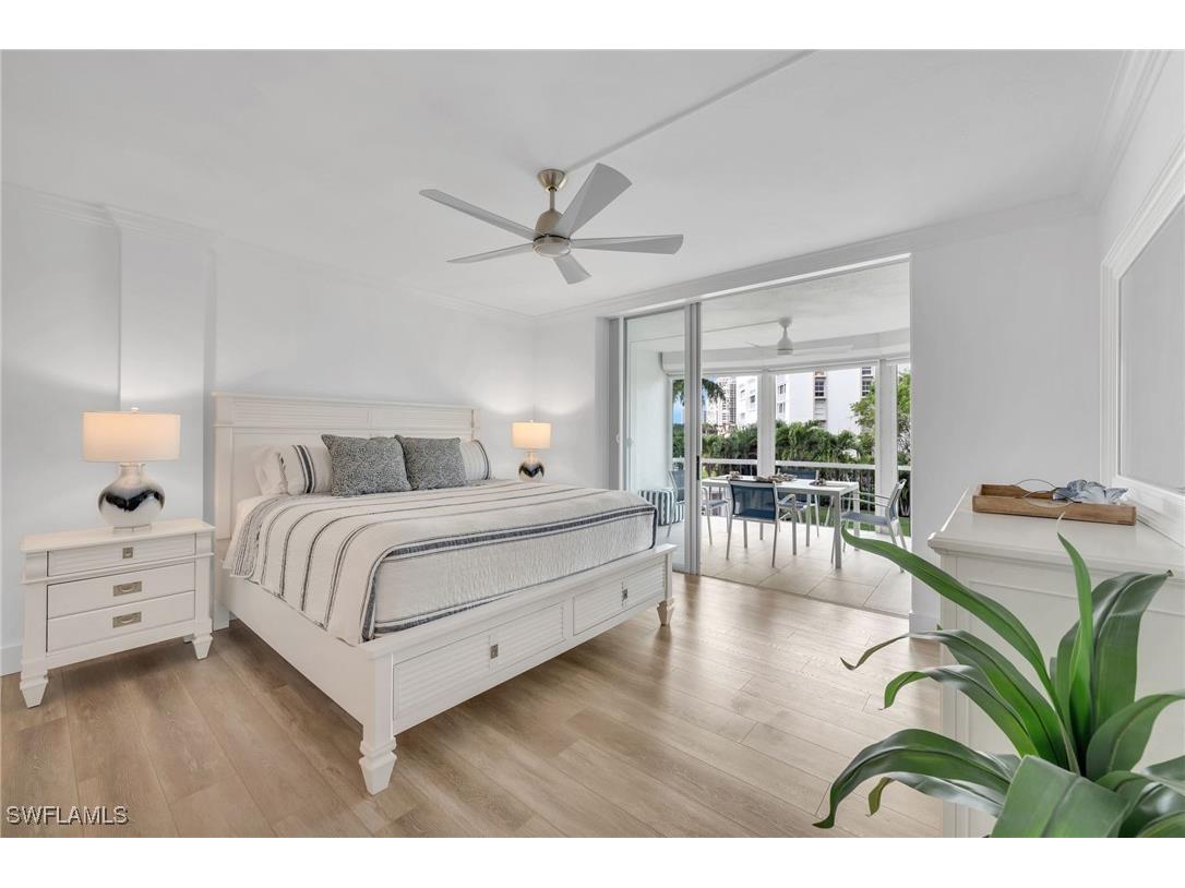 400 Park Shore Drive #302 Naples FL 34103 225083821 image15