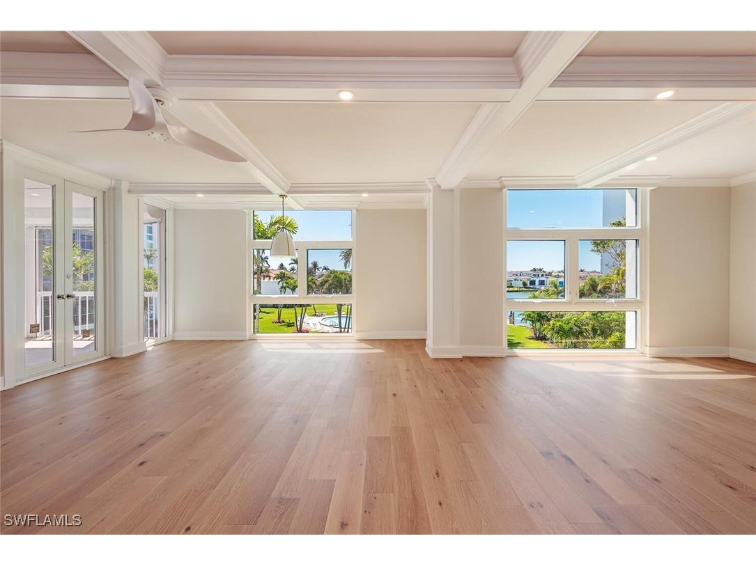 400 Park Shore Drive #304 Naples FL 34103 225072080 image5
