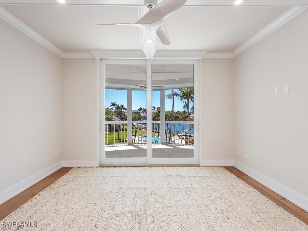 400 Park Shore Drive #304 Naples FL 34103 225079410 image10