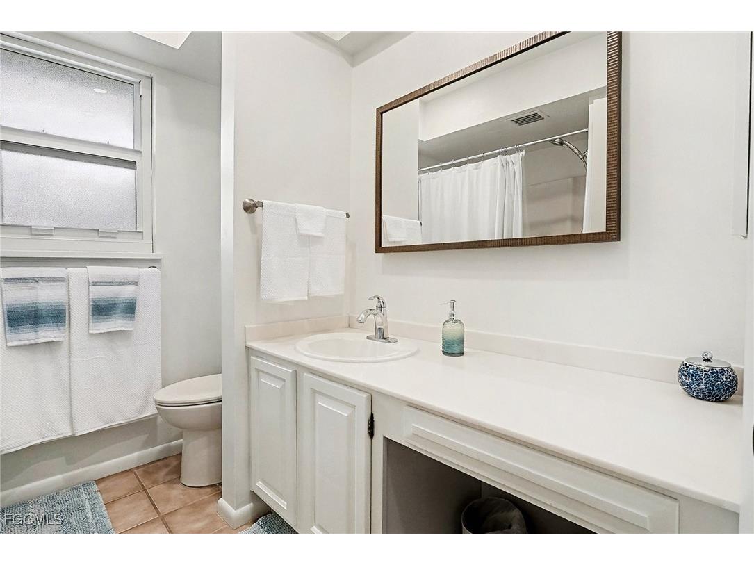 400 Rabbit Road Sanibel FL 33957 2025025058 image14