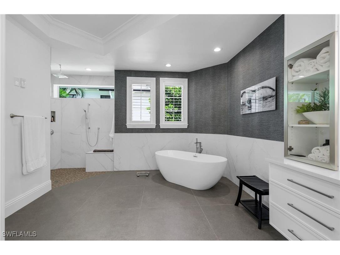 400 Spring Line Drive Naples FL 34102 225072993 image30