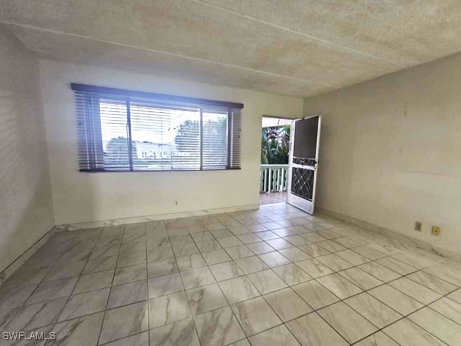 400 Village Green Circle #205 Palm Springs FL 33461 225082846 image11