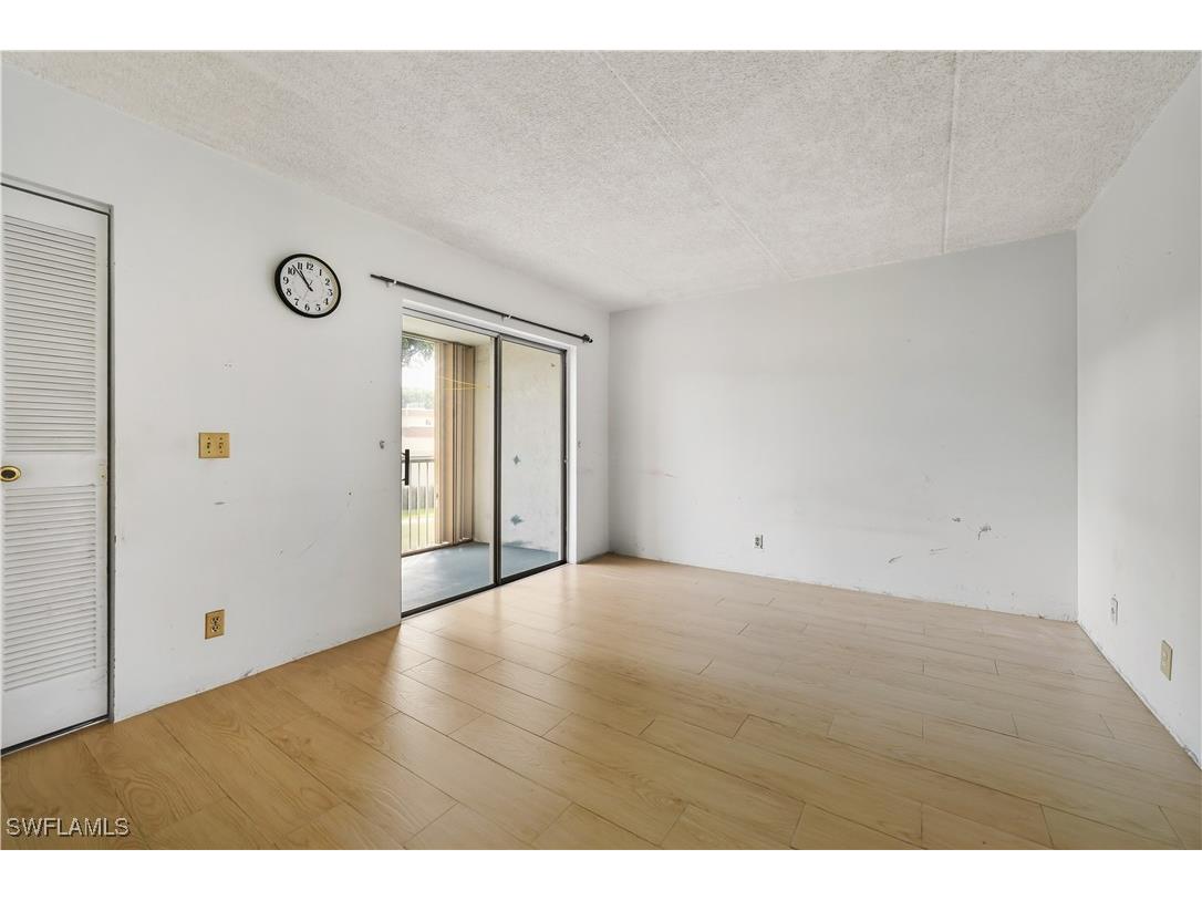 400 Village Green Circle #205 Palm Springs FL 33461 225082846 image5