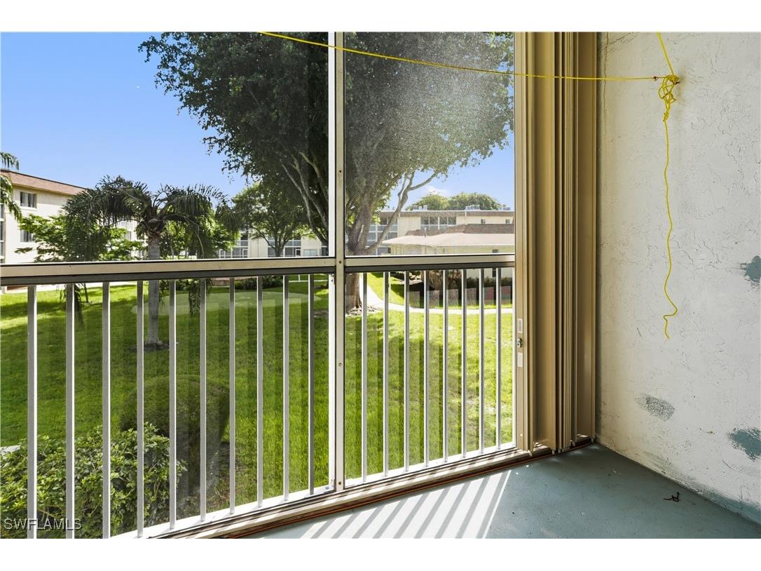 400 Village Green Circle #205 Palm Springs FL 33461 225082846 image7