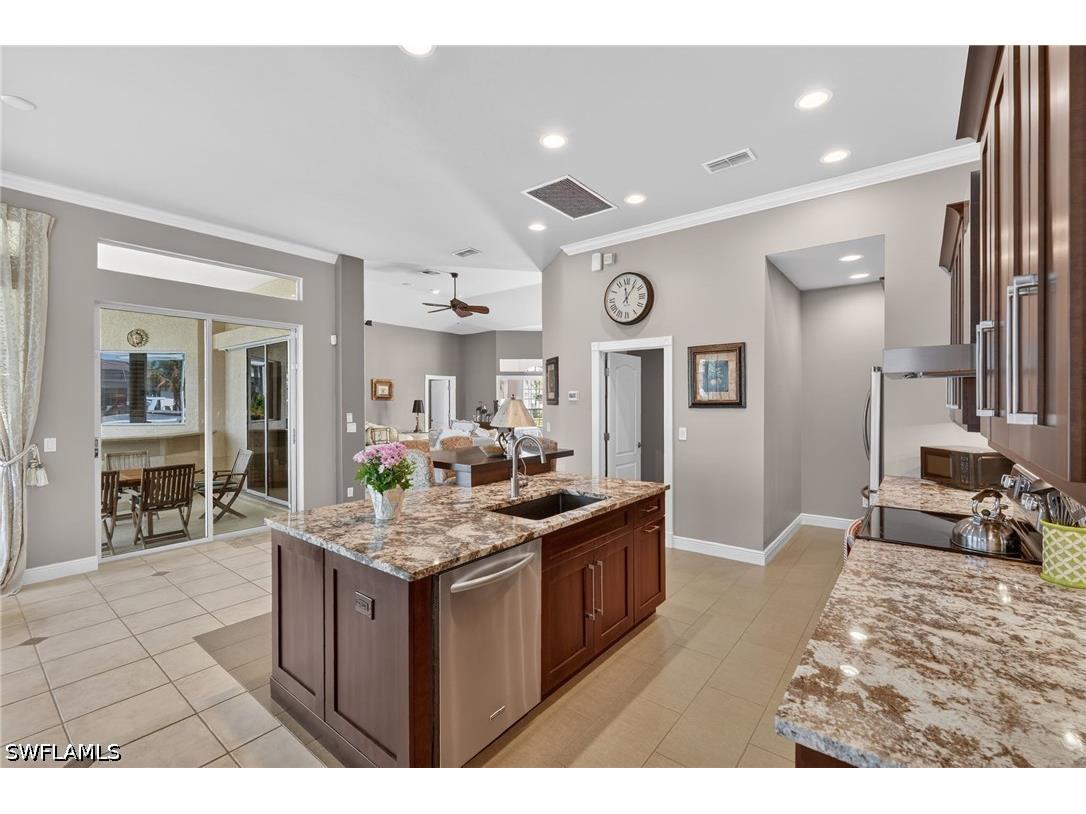 400 Waterleaf Court Marco Island FL 34145 226014088 image11