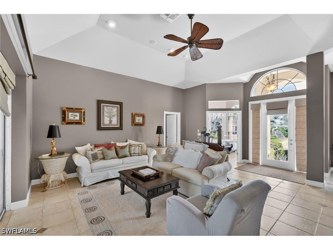 400 Waterleaf Court Marco Island FL 34145 226014088 image4