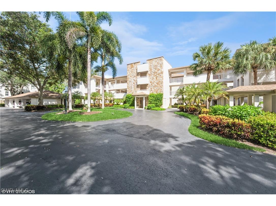 400 Wyndemere Way #D-204 Naples FL 34105 223061255 image1