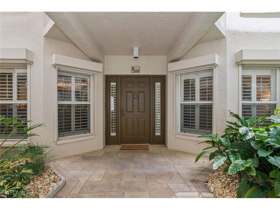 400 Wyndemere Way #D102 Naples FL 34105 225065364 image1