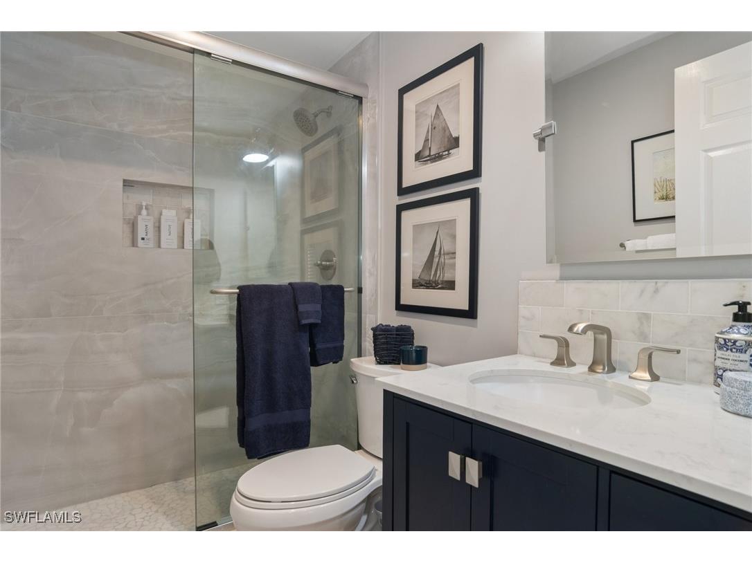 400 Wyndemere Way #D102 Naples FL 34105 225065364 image17