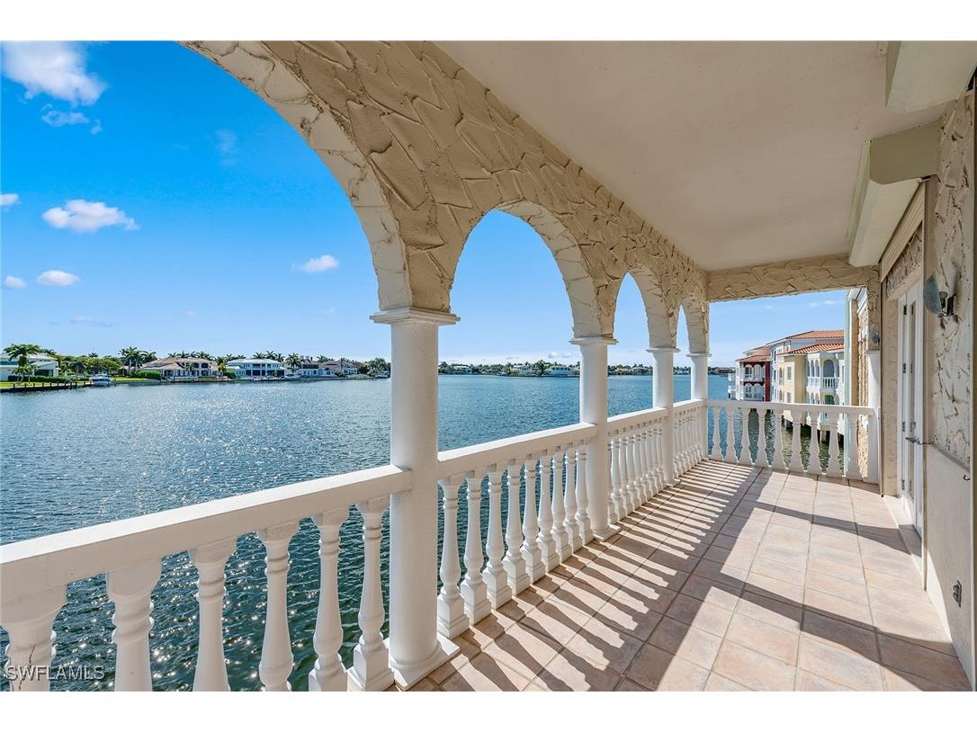 4000 Gulf Shore Boulevard N #2100 Naples FL 34103 224073242 image1