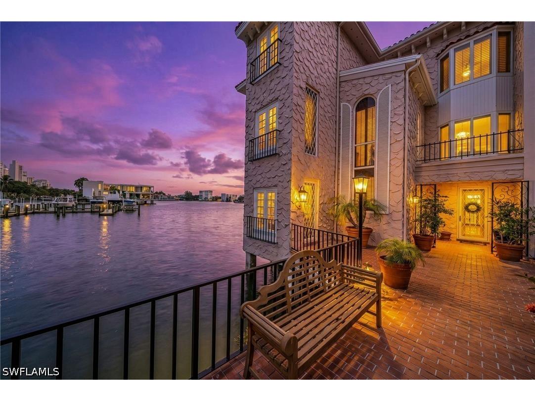 4000 Gulf Shore Boulevard N #3300 Naples FL 34103 226017539 image2