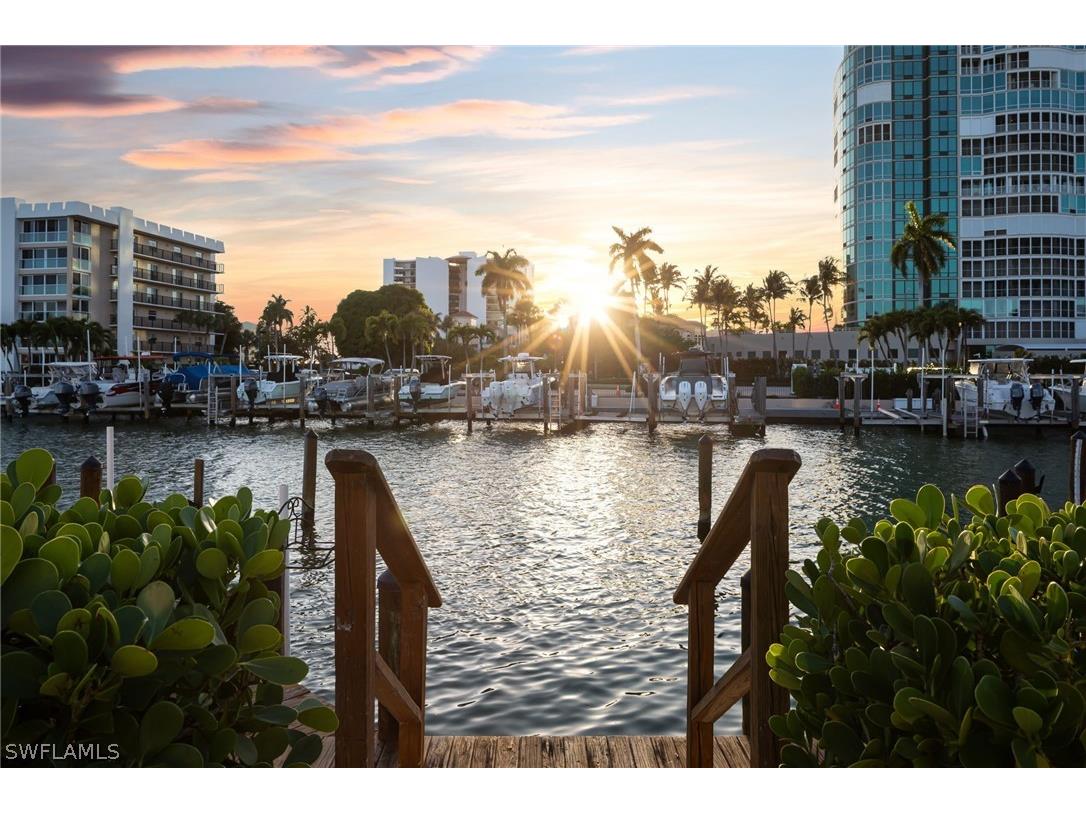 4000 Gulf Shore Boulevard N #400 Naples FL 34103 226010689 image28