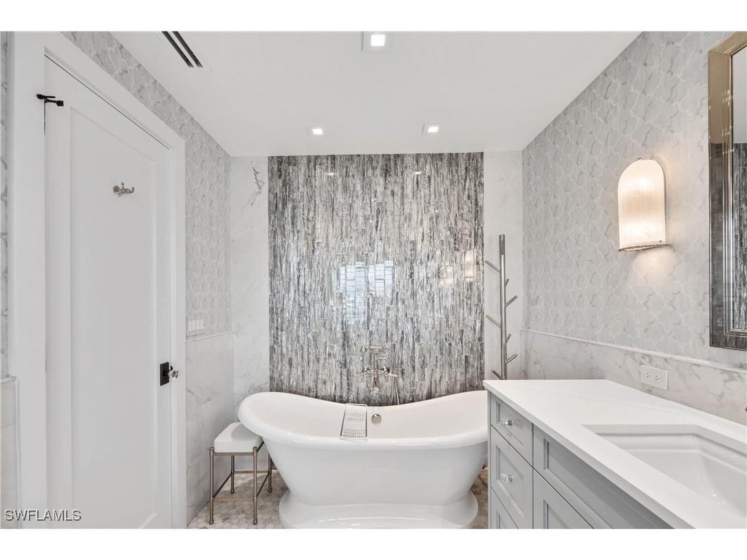 4000 Gulf Shore Boulevard N #500 Naples FL 34103 225082517 image30