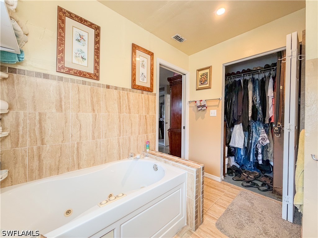 4000 Outer Drive Naples FL 34112 226024676 image17