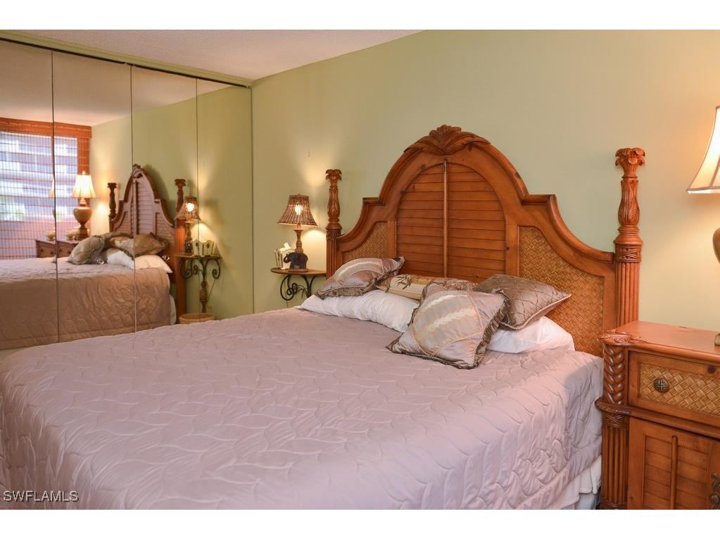 4001 Gulf Shore Boulevard N #500 Naples FL 34103 225064357 image14