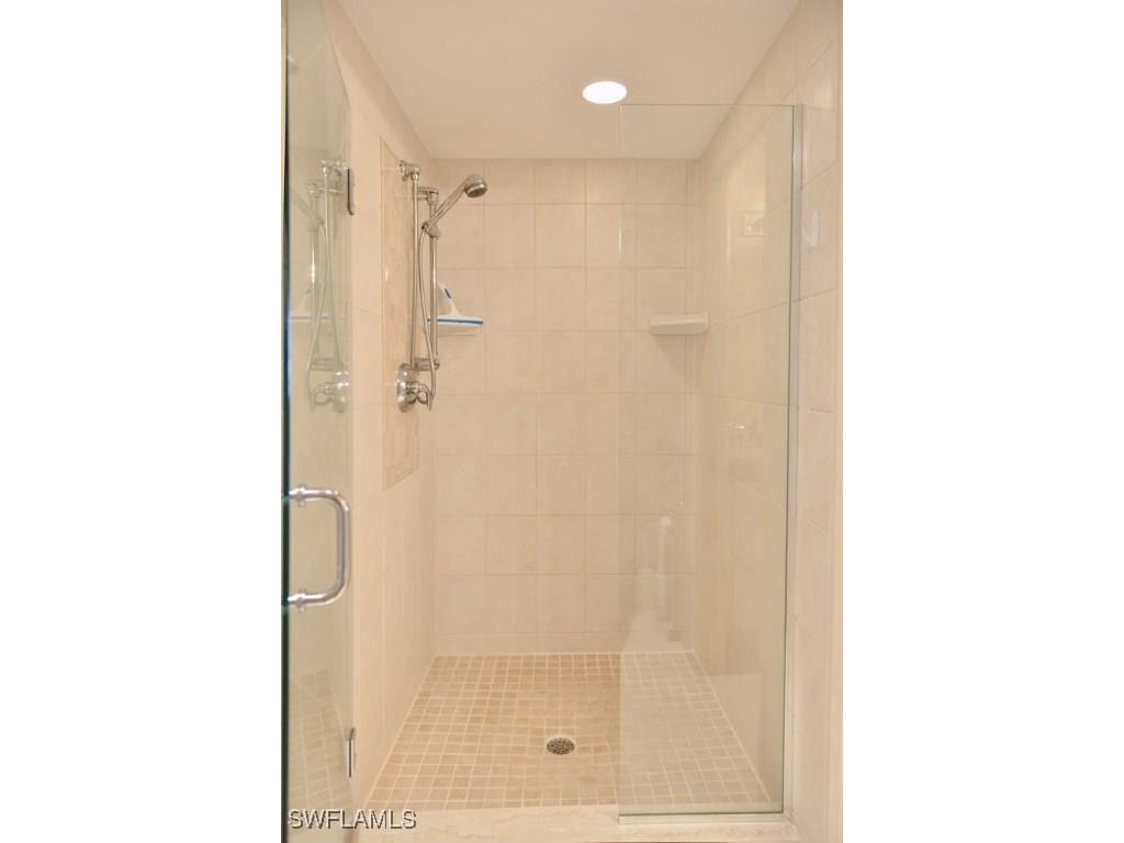 4001 Gulf Shore Boulevard N #500 Naples FL 34103 225064357 image17