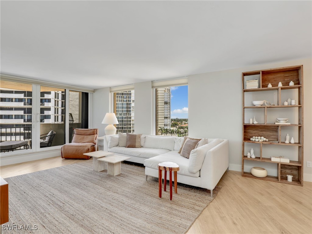 4001 Gulf Shore Boulevard N #1000 Naples FL 34103 225047976 image11