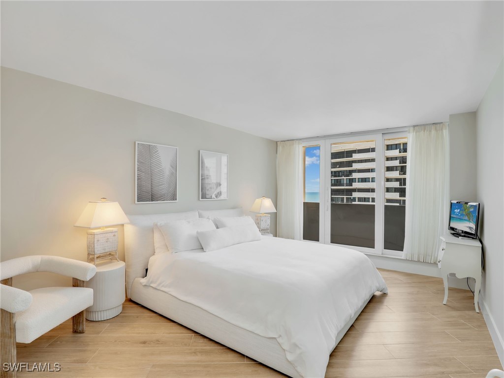 4001 Gulf Shore Boulevard N #1000 Naples FL 34103 225047976 image28